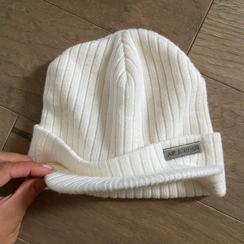 NWOT Jordan Beanie